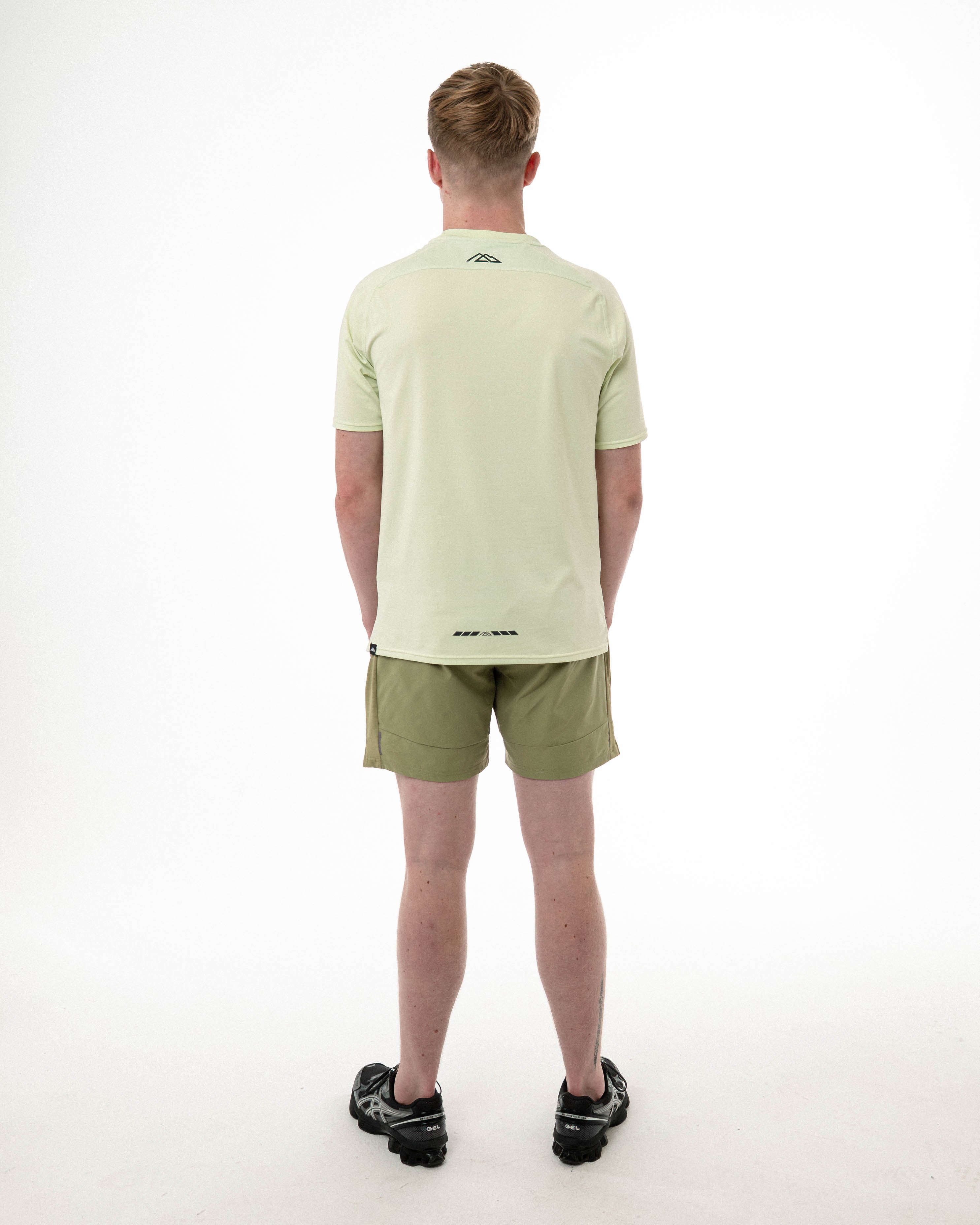 Horizon Tee - Pale Green