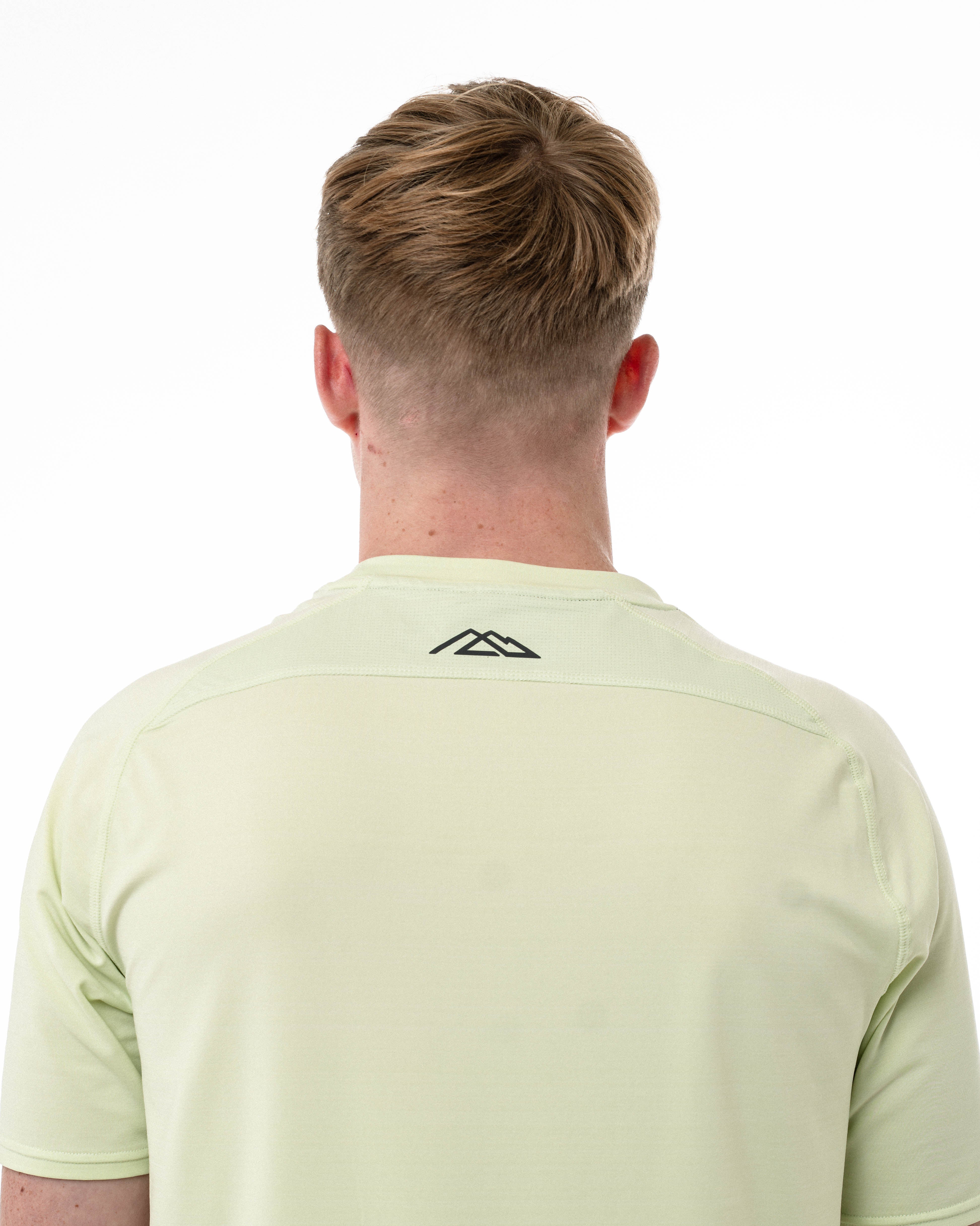 Horizon Tee - Pale Green