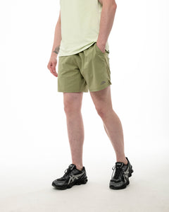 Momentum Shorts Olive